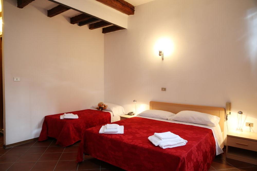 Hotel Ca' Tazzoli Mantua Exterior foto